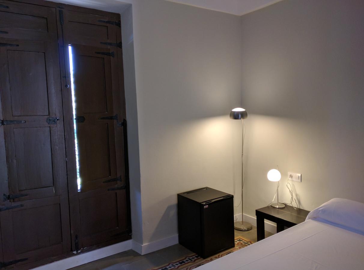 Nwt Paradise Urban Hostel Alicante Exteriör bild
