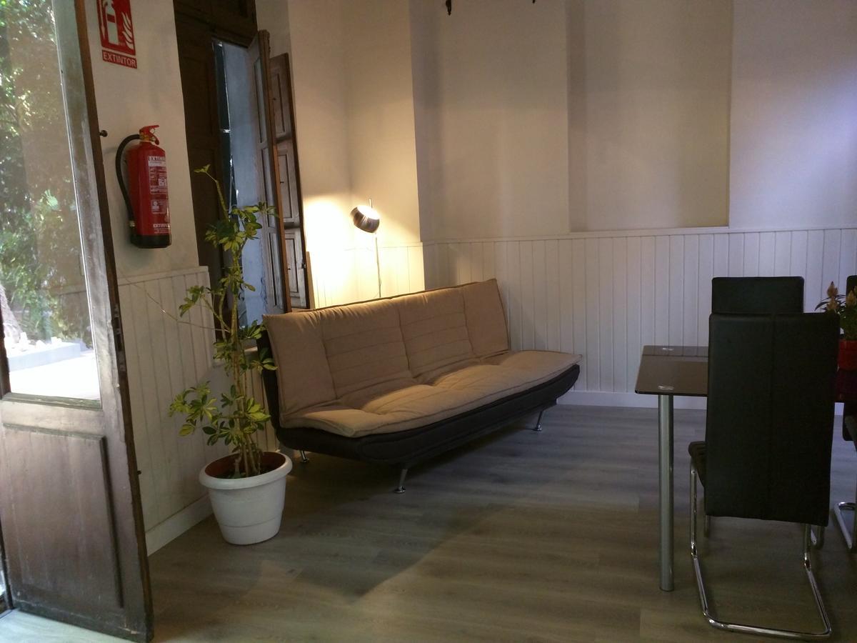 Nwt Paradise Urban Hostel Alicante Exteriör bild